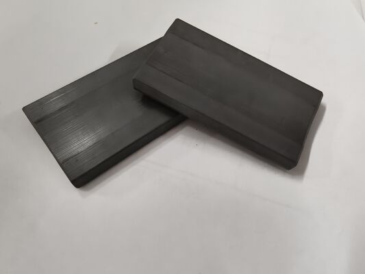 Zwangswirkung größer oder gleich 1500 Oe Sinterferrit Magnet-Grad JC Y3939 JC Y4041 Nassformverarbeitung sorgt für magnetische Leistung