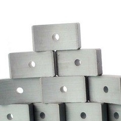 Kundengebundener keramischer Verarbeitungsventilatormotor-Magnet-Bogen formen Koksgraues